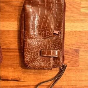 VINTAGE Brown Crocodile Pattern wristlet